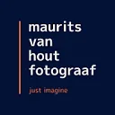 Logo maurits van hout fotograaf