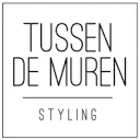 Logo Tussen de Muren - Interieuradvies ontwerp en styling